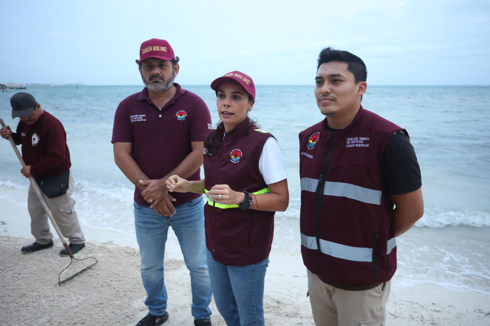 uploads/6/32/01 (700).Jpeg